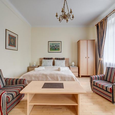 Old Town Apartment Antokolskio Вильнюс Экстерьер фото